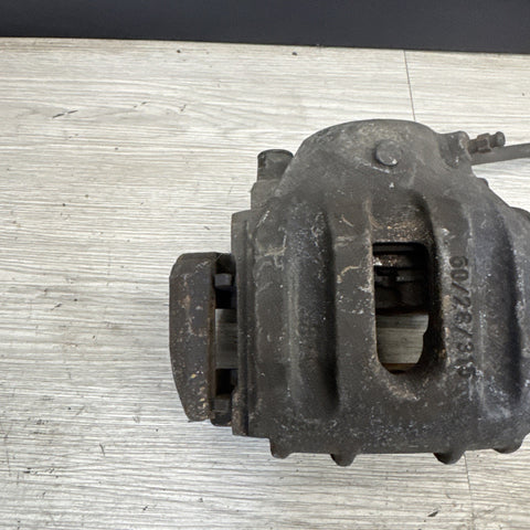 94-02 BMW E36 M3 Z3 FRONT RIGHT PASSENGER BRAKE CALIPER SHOE CARRIER HOUSING OEM