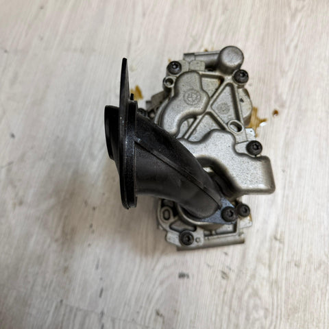 2011–2016 BMW M5/M6 S63 ENGINE MOTOR OIL FEED PUMP OEM 7843135