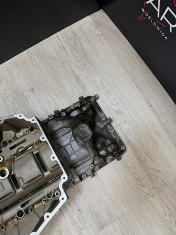 12-19 BMW F06 F10 F12 F13 M5 M6 S63 ENGINE UPPER OIL PAN FILTER HOUSING OEM