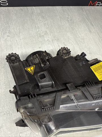 02-06 BMW E46 M3 Custom Painted Bi Xenon Headlights *Corner Tabs