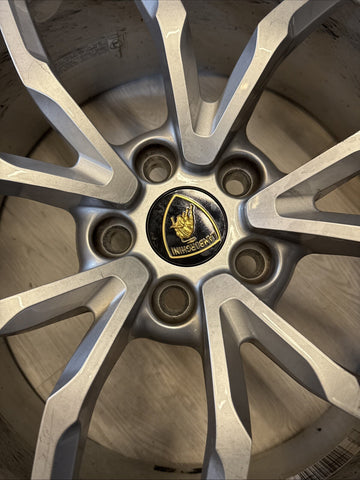 Lamborghini 20" OEM 20x8.5 20x10 Huracan LP580 LP610 Wheels and Tires