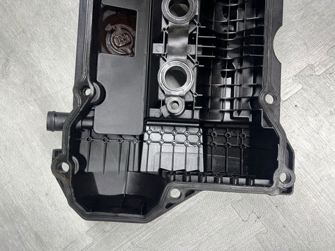 96-99 BMW E36 E39 Z3 M52 ENGINE CYLINDER HEAD VALVE COVER 1703341 OEM M3 CAP