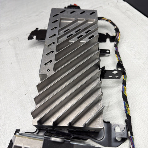 OEM BMW F80 F82 F83 M3 M4 15-20 Top-Hifi Harman Becker Amplifier AMP 9393194