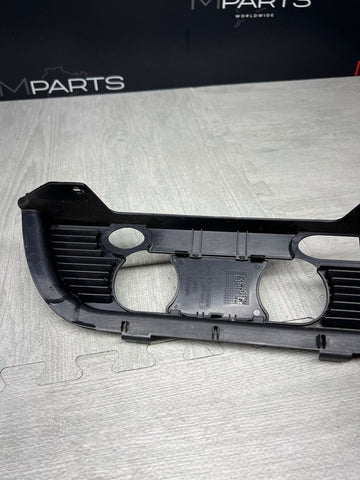 01-06 BMW E46 CONVERTIBLE REAR SEAT ROLLOVER BAR TRIM COVER 8204279 OEM BLACK