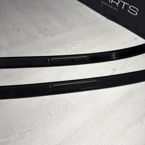 08-13 BMW E92 335 M3 Coupe Roof Rails Mouldings Pair 51138045379 *Fading Paint*