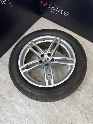 2015-2018 Porsche Macan Front Wheel 19x8 5 Double Spoke W/ Tire
