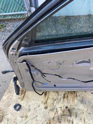 (PICKUP ONLY) 06-10 BMW E60 M5 Sedan Front Right Door Original Silver Grey Gray
