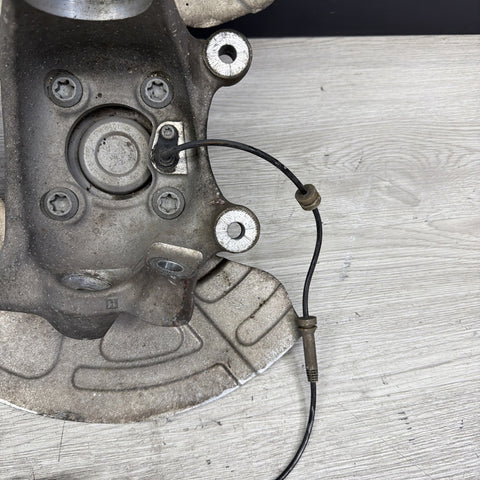 15-20 OEM BMW F80 F82 F83 M3 M4 Front Right Hub Spindle Knuckle Wheel Bearing