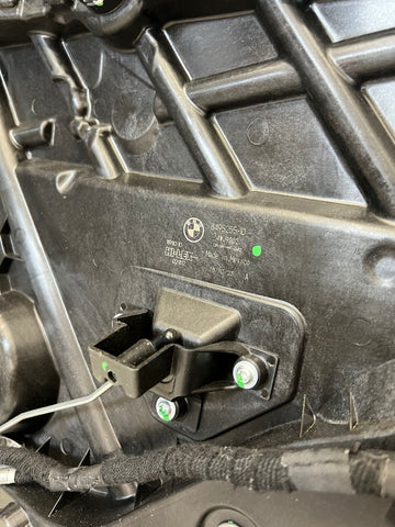 (PICKUP ONLY) 23-25 BMW G87 M2 230i M240I FRONT LEFT DRIVER SIDE DOOR OEM BLUE