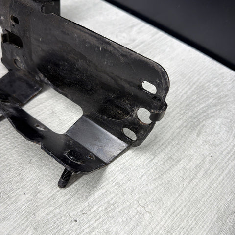 OEM BMW E82 E88 E90 E92 E93 335 M3 Radiator Suport Right Plate Bracket Mount
