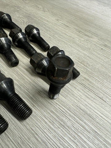 BMW E30 E36 E46 E39 E60 E63 E64 E90 E92 E93 Rim Lug Bolts Black Stock Set of 20