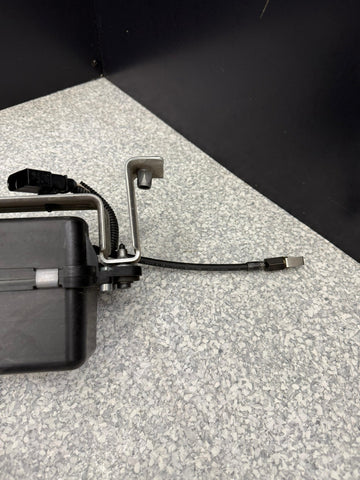 2025 Porsche Cayman GT4 RS Front Shock Lift Pump #74617 Z4