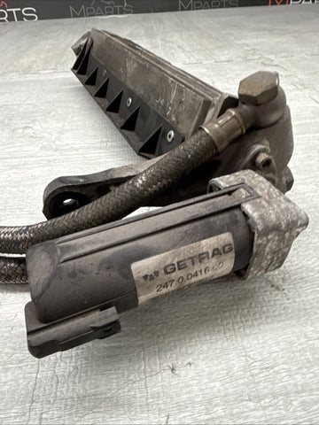 06-10 BMW E60 M5 SMG TRANSMISSION OIL COOLER RADIATOR + LINES