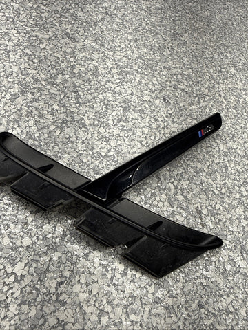 GENUINE BMW M4 F82 F83 LEFT PASSENGER SIDE WING MOULDING TRIM 8055333