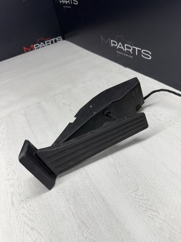 BMW 3 5 7 X5 Z8 E46 M3 E39 E53 Acceleration Gas Pedal 6756492