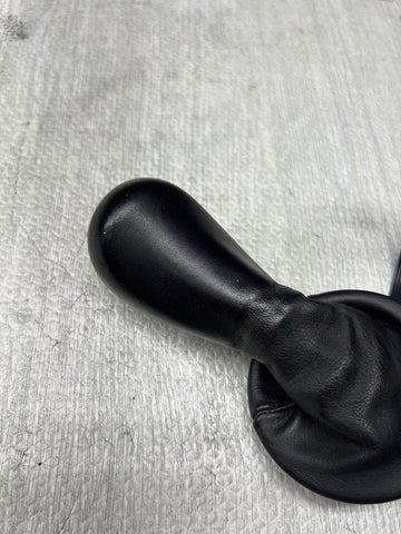 06-10 BMW E60 E63 E64 M5 M6 SMG Transmission Shift Knob & Boot 7898248