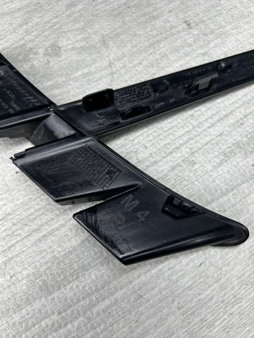 BMW OEM F82 F83 M4 15-20 Right Gloss Black Side Vent M Performance Grille