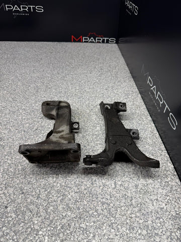 92-02 BMW E36 Z3 Left & Right Engine Mount Support Bracket Set 1141137 1138249