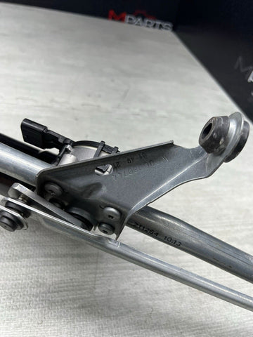 BMW 21-25 G80 M3 Windshield Wiper Motor & Linkage Assembly OEM