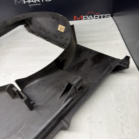 BMW E39 M5 RADIATOR FAN SHROUD COVER PLASTIC OEM 2228894