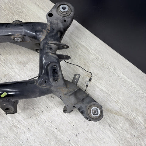 BMW E90 E92 E93 M3 08-13 REAR SUSPENSION SUB FRAME SUBFRAME CROSSMEMBER CRADLE