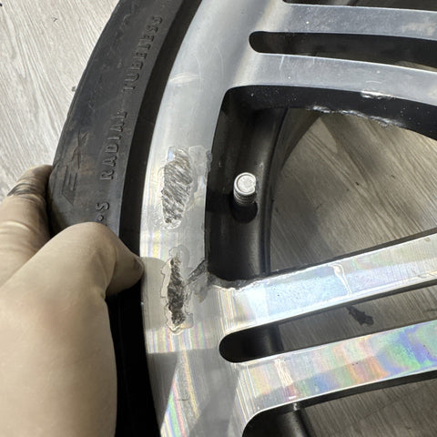 2001-2006 BMW M3 Front Wheel 19 x 8 Style 67 Rim *Notes*