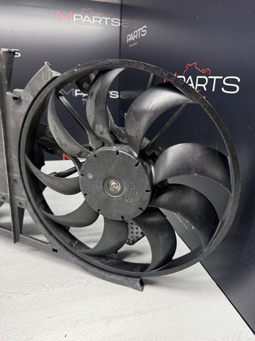 Electric Radiator Condenser Cooling Fan Fans Assembly 17-20 Nissan GTR *Broken