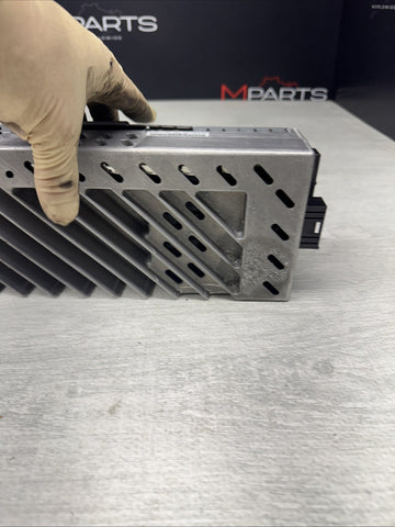 15-20 BMW F80 F82 F83 M3 M4 Top-Hifi Harman Becker Amplifier AMP 9366167