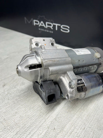 BMW 21-25 G80 G82 G83 M3 M4 Engine Starter Motor 8671505 OEM
