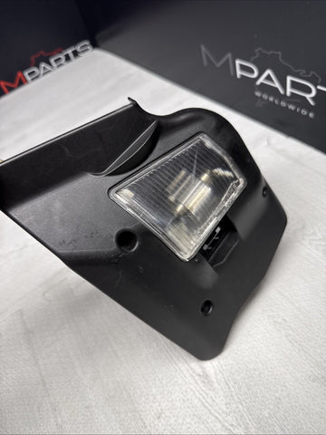 99-06 BMW E46 3 Series M3 Left Driver Side Tail Light Bulb Socket Panel 6920701