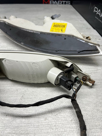 2004-10 BMW E63 E64 645 650 M6 Front Turn Signal Lights Lamps OEM