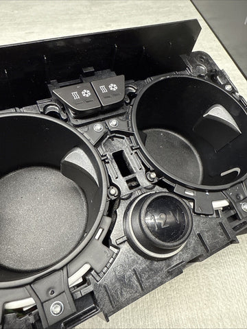 19-20 Bmw G05 G06 X5 X6 X7 Center Thermo Electric Cooled Cup Holder 51166827173