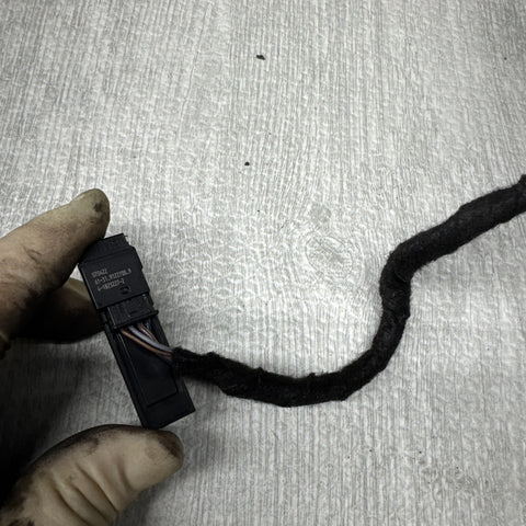 BMW E46 M3 E39 M5 CLUTCH SWITCH MODULE 61319122700 9122700 OEM