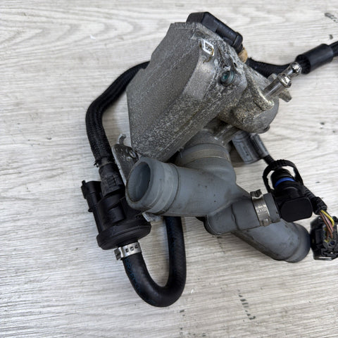 08-13 OEM BMW E90 E92 E93 M3 S65 Engine Idle Control Valve Actuator 7838024