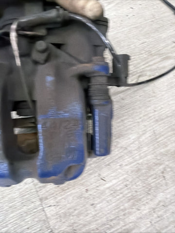 12-17 BMW M5 F10 M6 F06 F12 F13 Rear Brake Caliper w/ EPB Motor OEM Blue Right