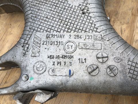 BMW F10 F12 F13 2011-2016 M5 M6 Rear axle suspension left swing part arm 2284133