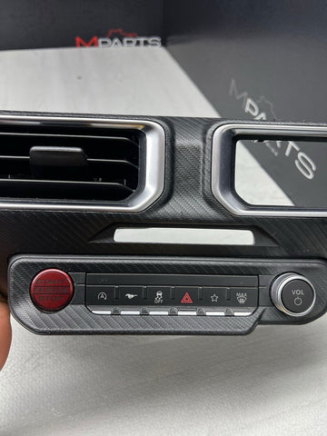 2024 - 2025 FORD MUSTANG DASH DASHBOARD CENTER BEZEL TRIM W/ AIR VENT GRILLE OEM