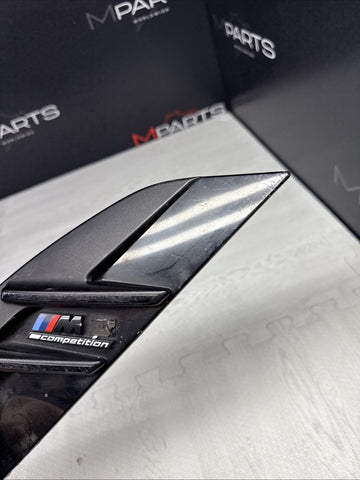 BMW 21-26 G80 M3 COMPETITION LEFT FENDER GRILL GRILLE BADGE BLACK 177057-10
