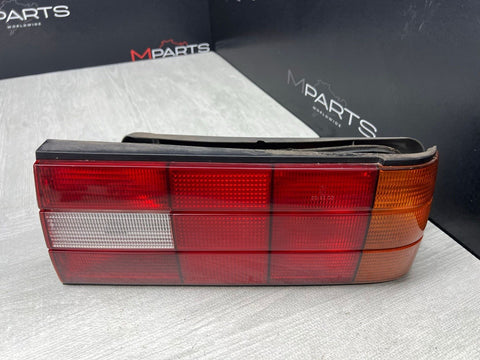 88-93 BMW E30 3-Series Right Rear Tail Light Lamp Late Model Factory OEM