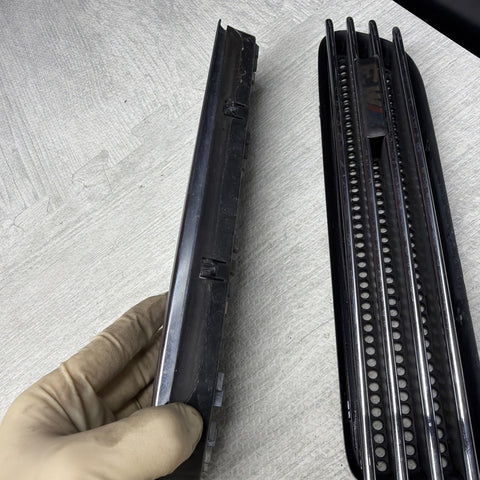 01-06 BMW E46 M3 Left Right Fender Vent Grilles Grills Trims Chrome Genuine OEM
