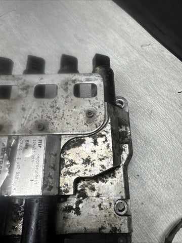 BMW E60/E61/E63/E64 M5 M6 SMG Transmission Solenoids 21542282998