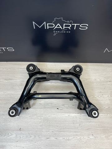 01-06 BMW E46 M3 REAR SUSPENSION SUBFRAME AXLE CARRIER CRADLE