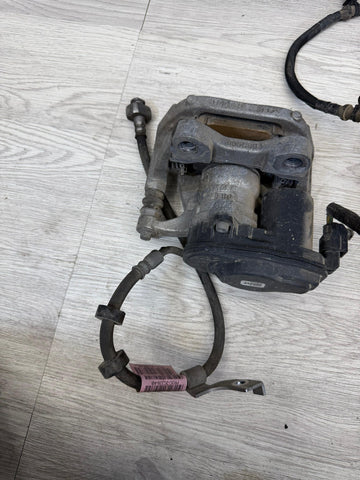 2024-2025 Ford Mustang Right Rear Brake Caliper Assembly + Brake Hose Line OEM