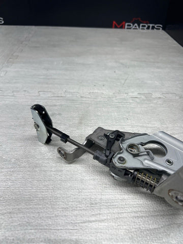 BMW 15-20 F80 F82 F83 M3 M4 OEM PARKING HANDLE ALCANTARA MECHANISM 34402358363