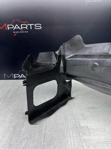 BMW15-20 F80 F82 F83 M3 M4 Radiator Air Duct Shroud 51748054117 8054117