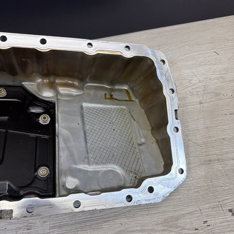 BMW F80 F82 F83 M3 M4 15-20 Engine Oil Pan S55 7854463 *Notes*