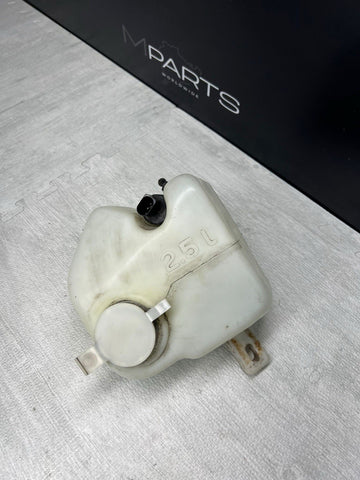 94-97 BMW E36 M3 3 Series Z3 Z3M WINDSHIELD WASHER FLUID RESERVOIR TANK