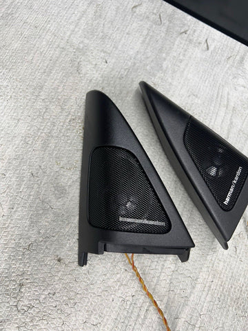 07-13 BMW E92 E93 335 FRONT DOOR HARMAN KARDON SPEAKERS TWEETER COVER TWEETERS
