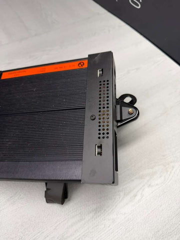 96–02 BMW Z3 Roadster/Coupe Harman Kardon HiFi Audio Sound Amplifier OEM 8399683