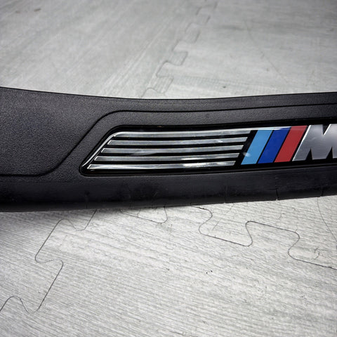 BMW E39 M5 98-02 Sport Door Sill Scuff Plate Trim Rear Right Side *Notes*
